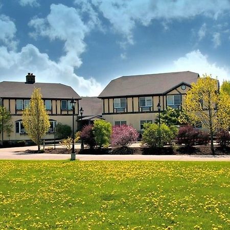 Camelot Restaurant & Inn Clarks Summit Esterno foto