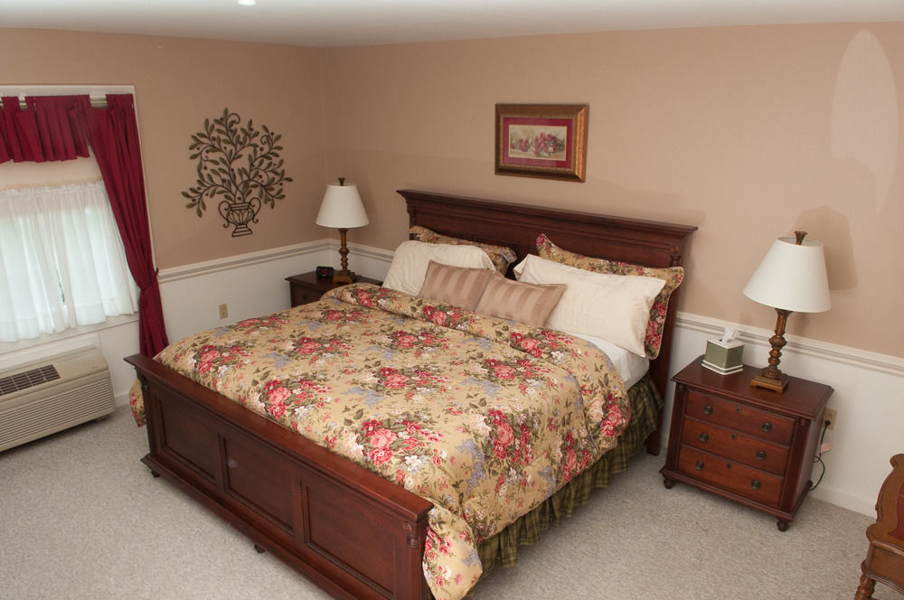 Camelot Restaurant & Inn Clarks Summit Esterno foto